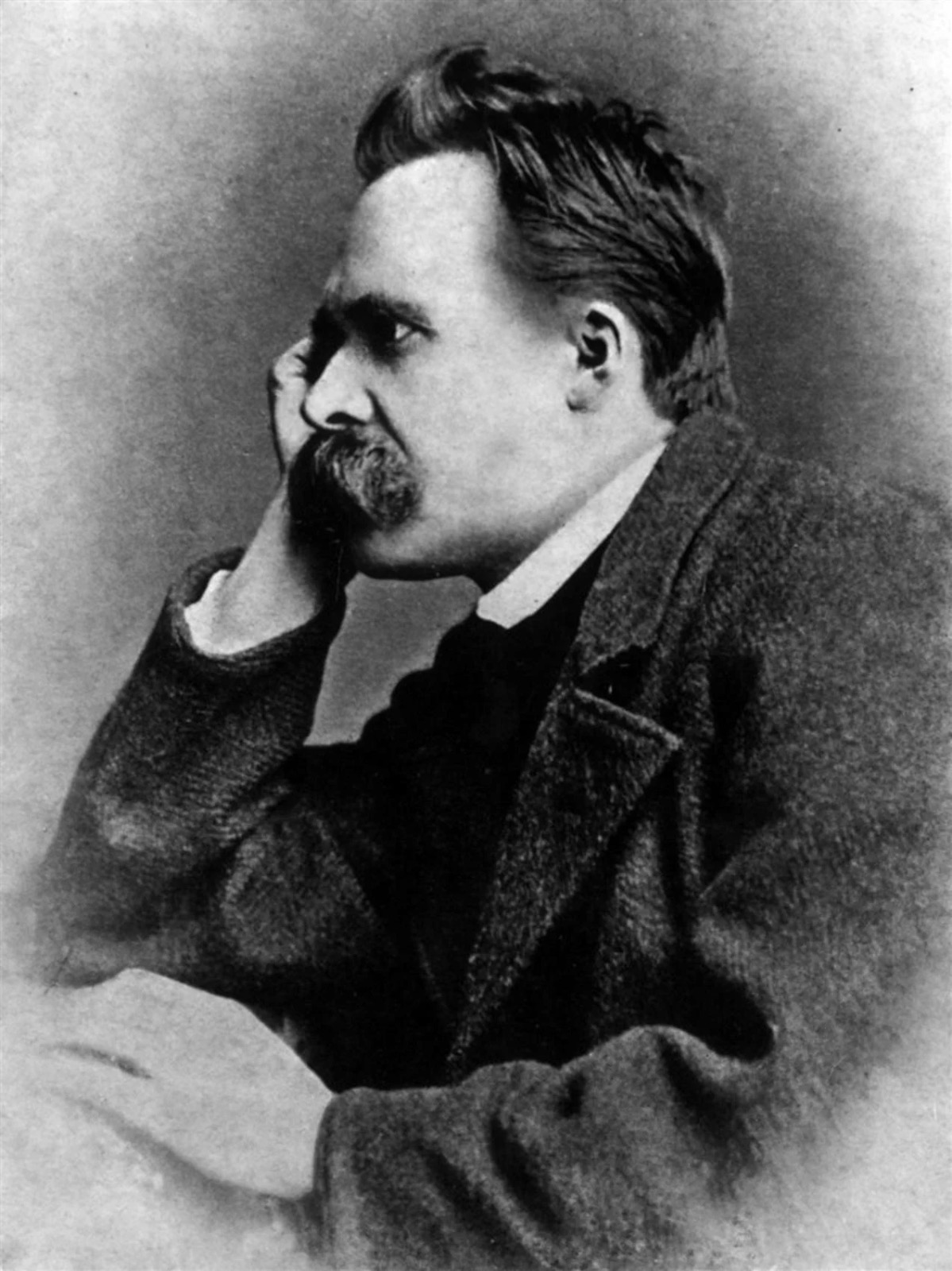 Ritratto di Nietzsche